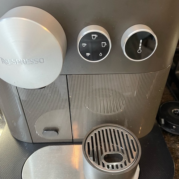 Nespresso Expert - Picture 9 of 9